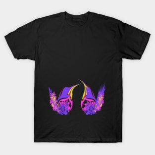 Romantic birds in love - Ornamental fantasy kingfisher T-Shirt